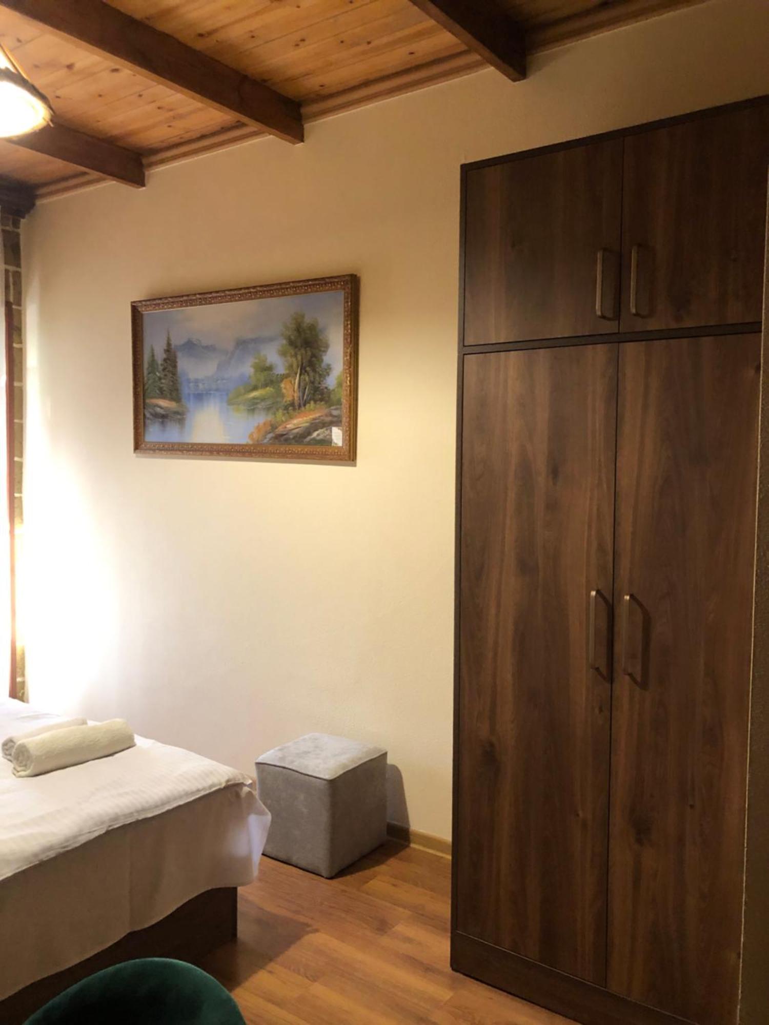 Guest House Anahit 伊杰万 外观 照片